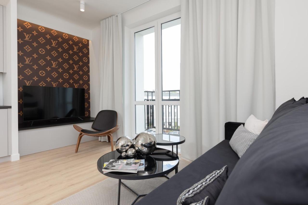 Fashionable City Center Apartment By Noclegi Renters Varşova Dış mekan fotoğraf